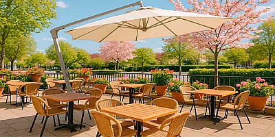 Foto del artículo ¿Parasol central o parasol excéntrico para terraza de bar o restaurante?