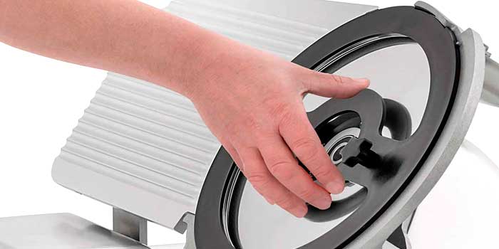 Foto del artículo: ¿Cómo optimizar la higiene en Cortadoras de Fiambre?