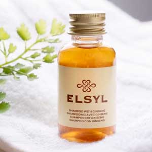 Ilustración con Amenities Colección Elsyl Natural Look