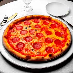 Ilustración con Platos para Pizza