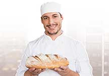 Panadero con un pan