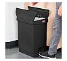 Rubbermaid Contenedor Slim Jim Pedal Lateral 30 litros Capacidad 30 litros - vista 3